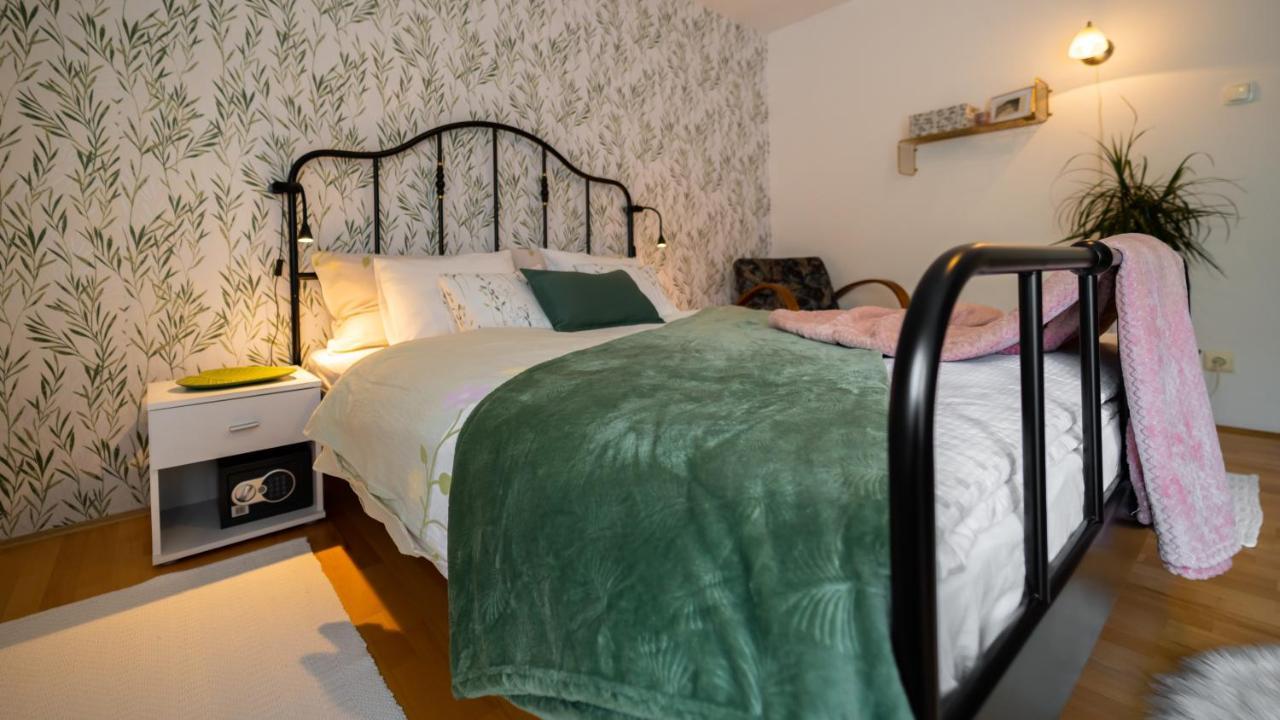 Apartmani Gruzdovo Delnice Eksteriør bilde